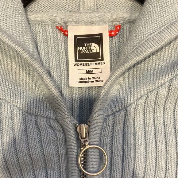 The North Face Zip Up Sweater - Picture 2 of 4
